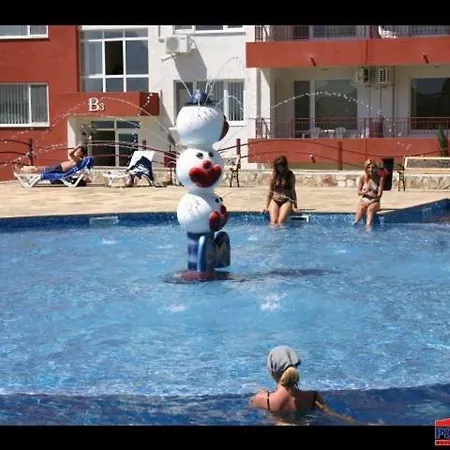 Apartament By The Sea For 6 Persons 아파트 *