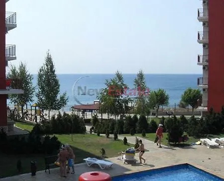 Apartament By The Sea For 6 Persons 아파트 엘레니테