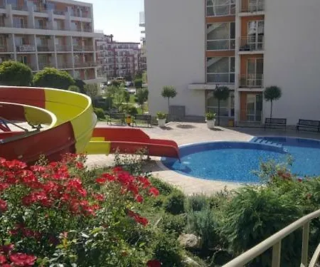 Apartament By The Sea For 6 Persons 엘레니테