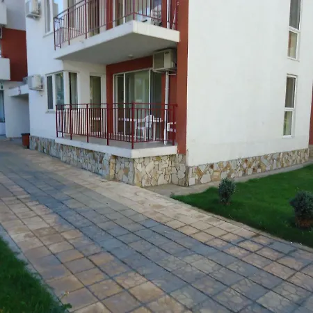 Apartament By The Sea For 6 Persons *